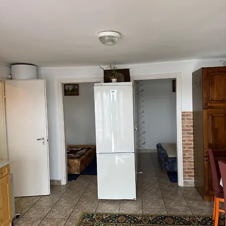Apartment Szilvia *