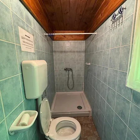 Apartment Szilvia Makad
